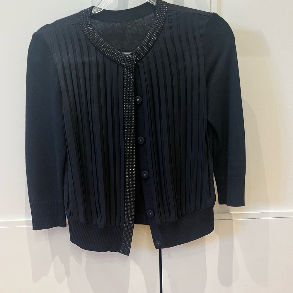 St. John cashmere silk top with embellishment